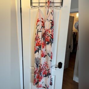 Simplee Apparel White Maxi Dress with Red Floral Print (NWT)